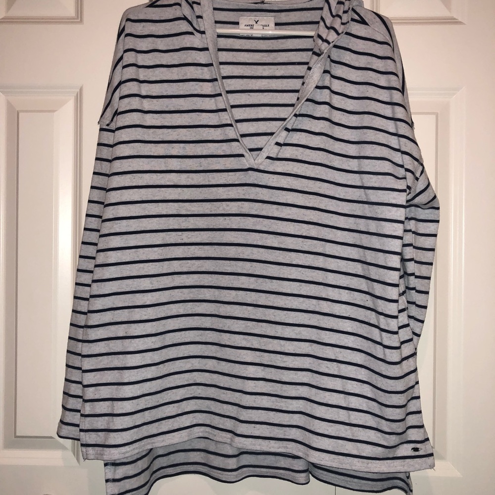 V neck pullover